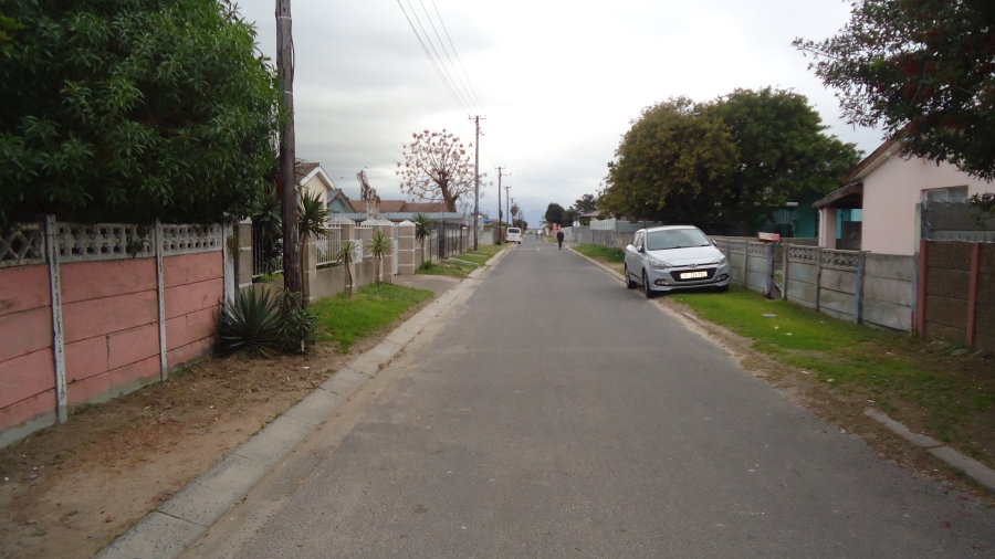 3 Bedroom Property for Sale in Devon Park Western Cape